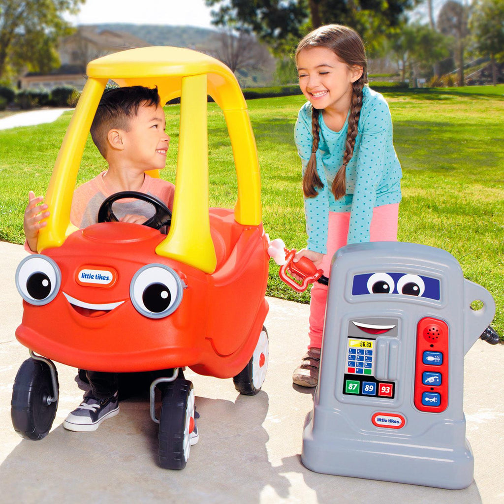 Cozy Coupe® - Classic Ride-On Car with Removable Floorboard with Growing Ride-On Play